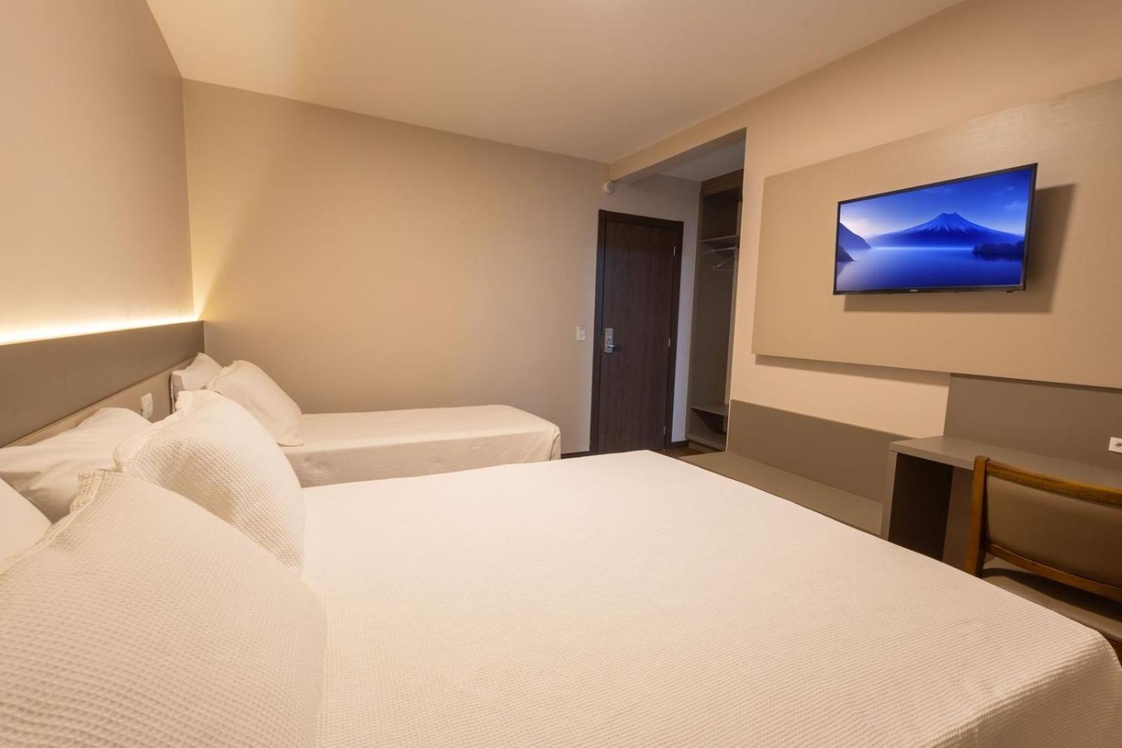Safa Hotel Foz Фос ду Игуасу Екстериор снимка