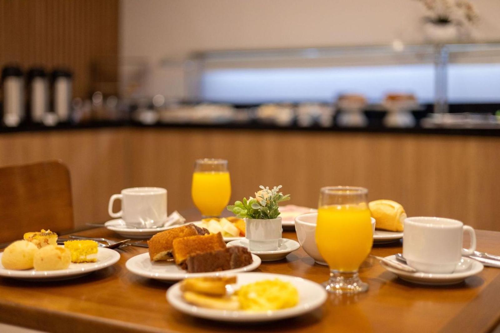Safa Hotel Foz Фос ду Игуасу Екстериор снимка